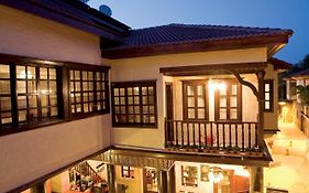 Cicerone Lodge Hotel